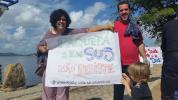 Moradores fazem protesto para que a Prefeitura do Rio não reduza serviços da saúde
